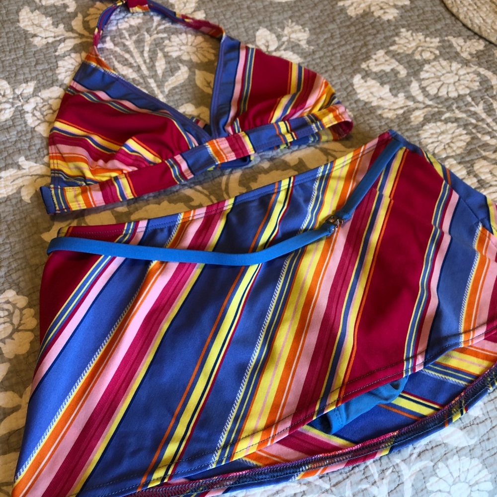 REACTION by Kenneth Cole Swimwear